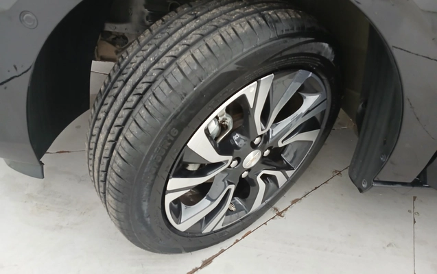 imagem-https://www.socarrao.com.br/sc-vehicle-images-prod/3932163/1789709400496-1_022450.jpg