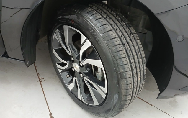imagem-https://www.socarrao.com.br/sc-vehicle-images-prod/3932163/1789709400496-1_022452.jpg