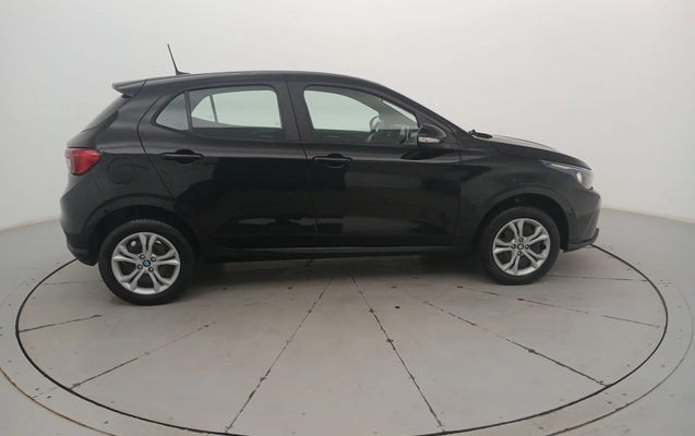 imagem-https://www.socarrao.com.br/sc-vehicle-images-prod/3932189/1789709420092-1_034647.jpg