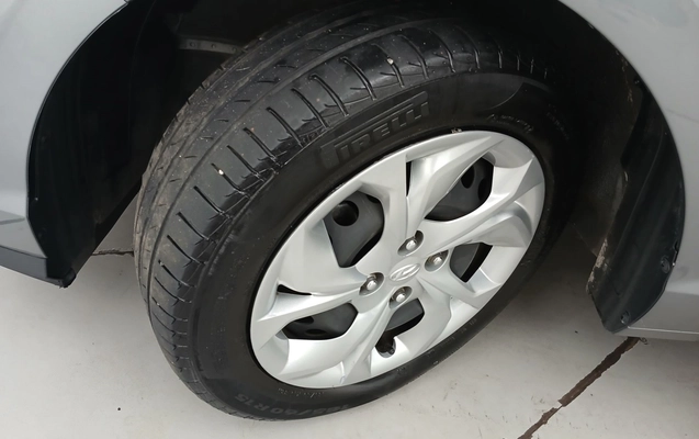 imagem-https://www.socarrao.com.br/sc-vehicle-images-prod/3932212/1789709437137-1_032106.jpg