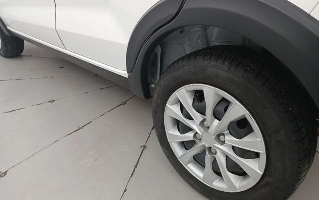 imagem-https://www.socarrao.com.br/sc-vehicle-images-prod/3932258/1789709475004-1_085558.jpg