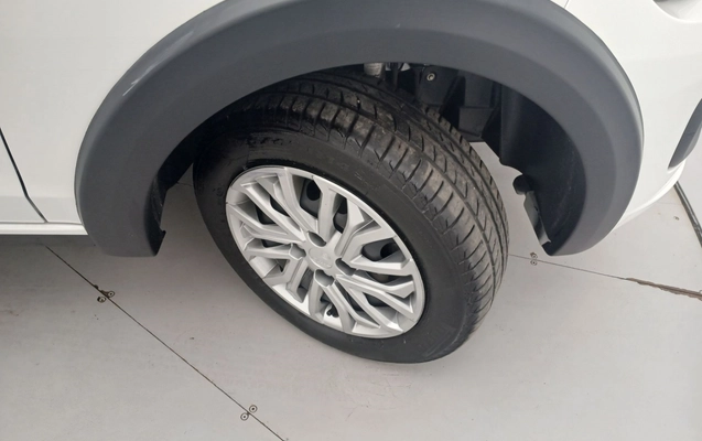 imagem-https://www.socarrao.com.br/sc-vehicle-images-prod/3932291/1789709499233-1_014835.jpg