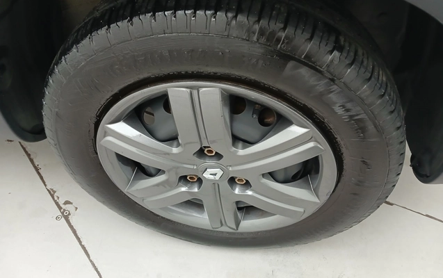 imagem-https://www.socarrao.com.br/sc-vehicle-images-prod/3932358/1789709562463-1_113103.jpg