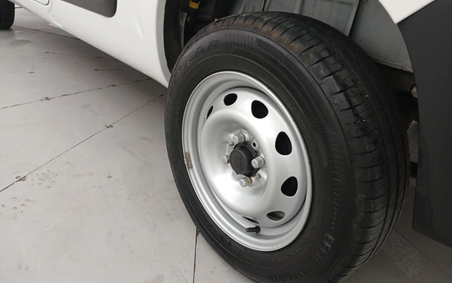 imagem-https://www.socarrao.com.br/sc-vehicle-images-prod/3932399/1789709584580-2_042600.jpg
