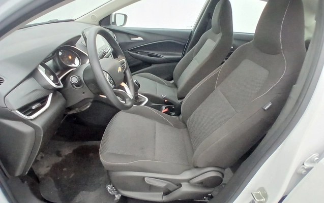imagem-https://www.socarrao.com.br/sc-vehicle-images-prod/3932447/1789709610840-1_034137.jpg
