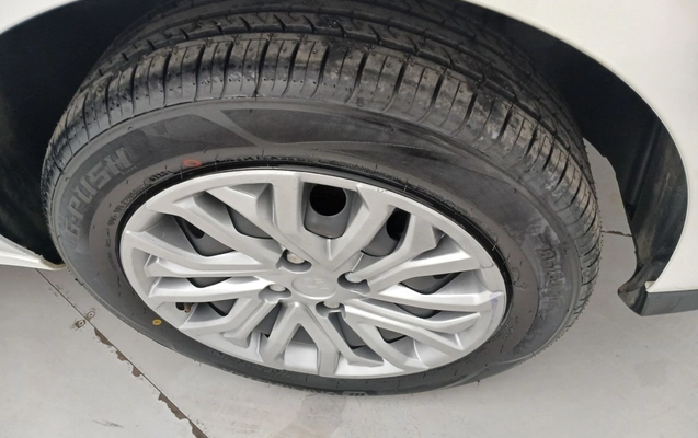 imagem-https://www.socarrao.com.br/sc-vehicle-images-prod/3932600/1789709703322-1_013521.jpg