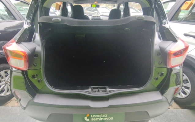 imagem-https://www.socarrao.com.br/sc-vehicle-images-prod/3932829/1789709923386-2_120503.jpg
