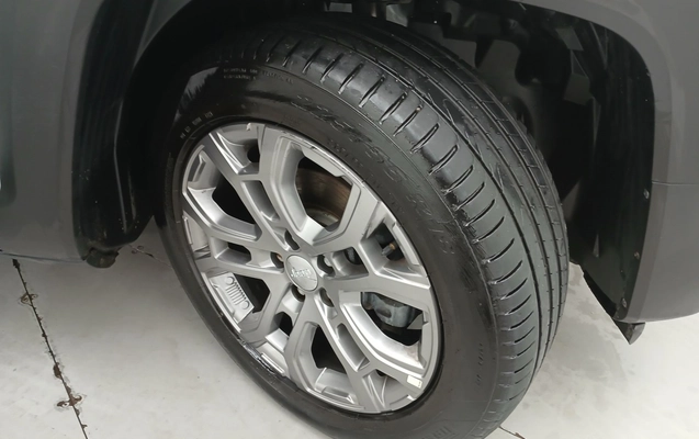 imagem-https://www.socarrao.com.br/sc-vehicle-images-prod/3932835/1789709928120-1_031307.jpg