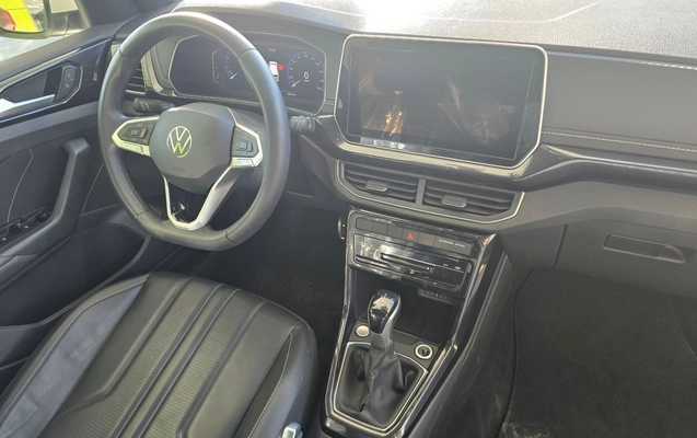 imagem-https://www.socarrao.com.br/sc-vehicle-images-prod/3932853/1789709941612-2_031135.jpg