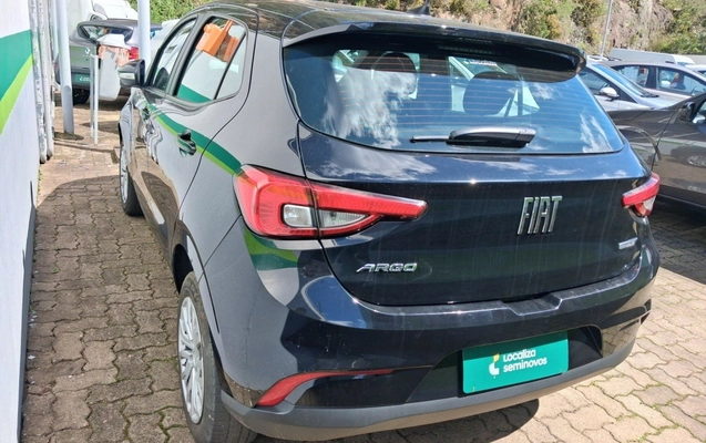 imagem-https://www.socarrao.com.br/sc-vehicle-images-prod/3932863/1789709948237-1_014645.jpg