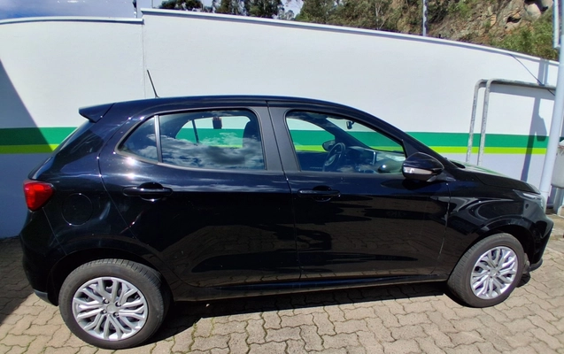 imagem-https://www.socarrao.com.br/sc-vehicle-images-prod/3932863/1789709948238-2_014647.jpg
