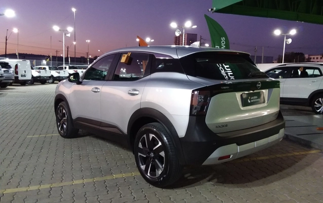imagem-https://www.socarrao.com.br/sc-vehicle-images-prod/3932943/1789710004786-2_094912.jpg