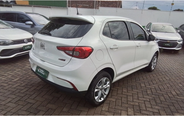 imagem-https://www.socarrao.com.br/sc-vehicle-images-prod/3933104/1789710181281-2_100027.jpg