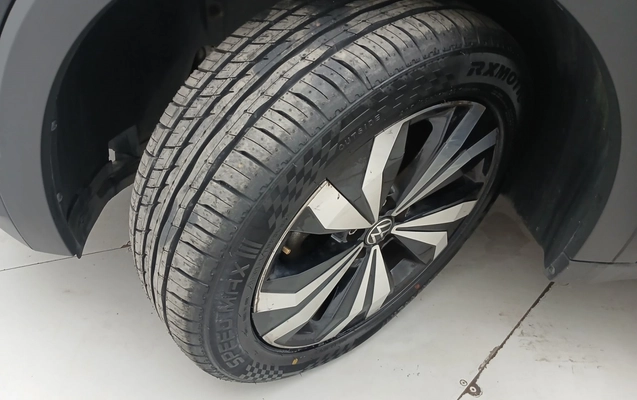imagem-https://www.socarrao.com.br/sc-vehicle-images-prod/3933139/1789710193343-1_010909.jpg