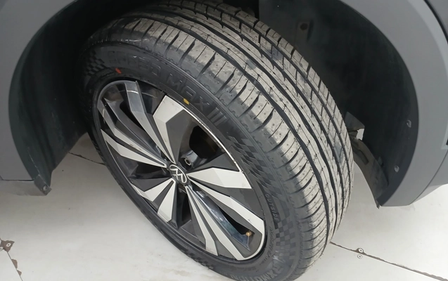 imagem-https://www.socarrao.com.br/sc-vehicle-images-prod/3933139/1789710193346-1_010910.jpg