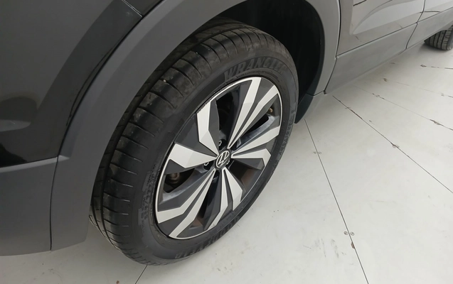 imagem-https://www.socarrao.com.br/sc-vehicle-images-prod/3933139/1789710193348-2_010910.jpg