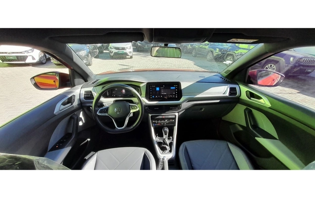 imagem-https://www.socarrao.com.br/sc-vehicle-images-prod/3933174/1789710229945-1_023903.jpg