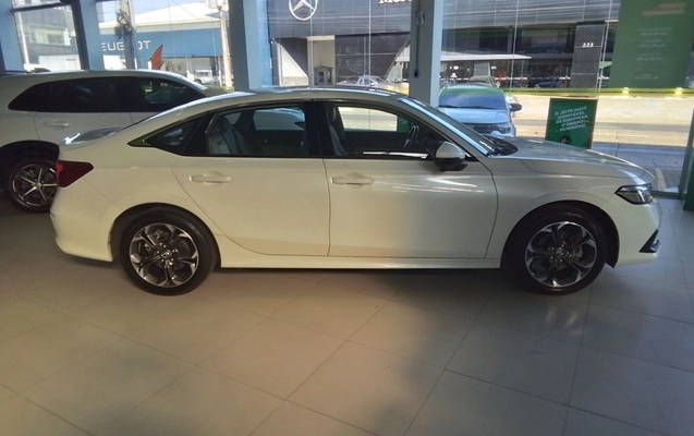 imagem-https://www.socarrao.com.br/sc-vehicle-images-prod/3933286/1789710409398-1_034236.jpg