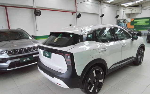 imagem-https://www.socarrao.com.br/sc-vehicle-images-prod/3933299/1789710413332-2_105038.jpg