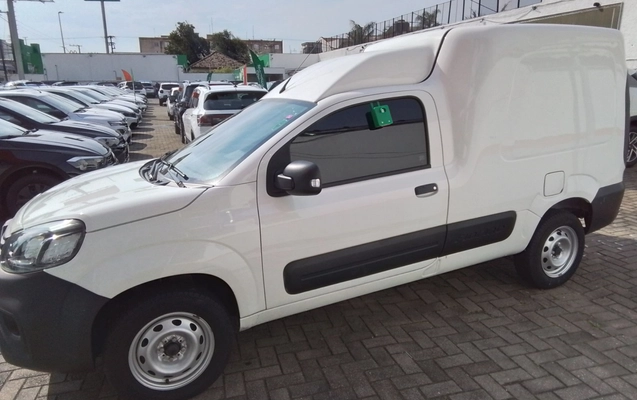 imagem-https://www.socarrao.com.br/sc-vehicle-images-prod/3933303/1789710413685-1_102727.jpg