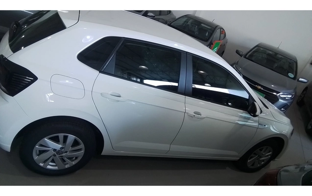 imagem-https://www.socarrao.com.br/sc-vehicle-images-prod/3933309/1789710453378-2_081459.jpg