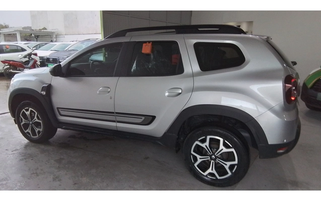 imagem-https://www.socarrao.com.br/sc-vehicle-images-prod/3933312/1789710484960-2_050240.jpg