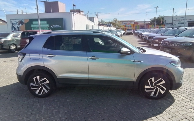 imagem-https://www.socarrao.com.br/sc-vehicle-images-prod/3933316/1789710495029-1_114553.jpg