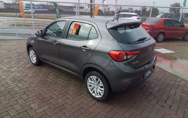 imagem-https://www.socarrao.com.br/sc-vehicle-images-prod/3933666/1789711056568-1_023147.jpg