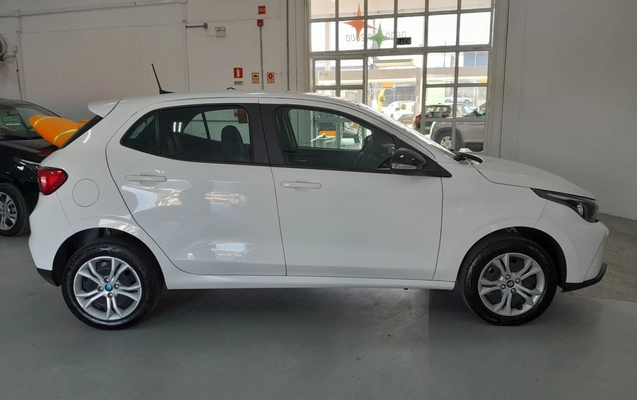 imagem-https://www.socarrao.com.br/sc-vehicle-images-prod/3933674/1789711060917-2_115812.jpg