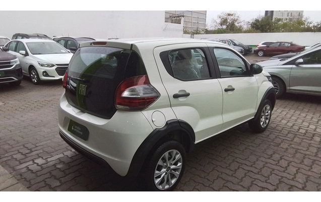 imagem-https://www.socarrao.com.br/sc-vehicle-images-prod/3933681/1789711067029-1_023513.jpg