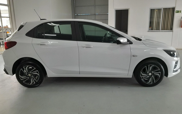 imagem-https://www.socarrao.com.br/sc-vehicle-images-prod/3933686/1789711073348-1_032308.jpg