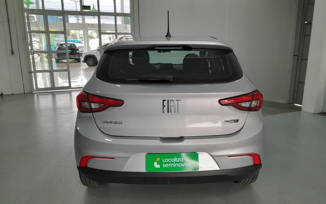 imagem-https://www.socarrao.com.br/sc-vehicle-images-prod/3933693/1789711081400-2_035624.jpg