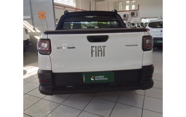 imagem-https://www.socarrao.com.br/sc-vehicle-images-prod/3934213/1789713654243-2_033401.jpg