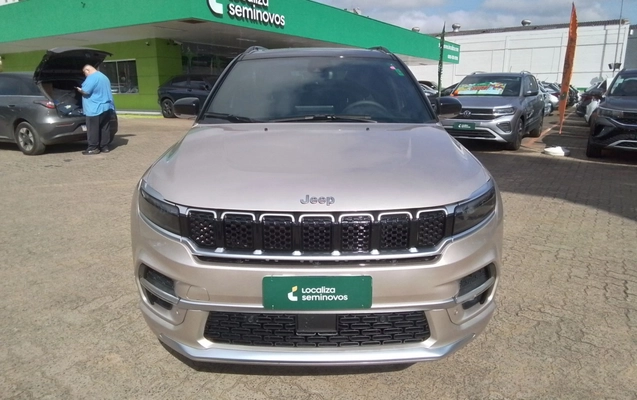 imagem-https://www.socarrao.com.br/sc-vehicle-images-prod/3934371/1789713985429-2_032546.jpg
