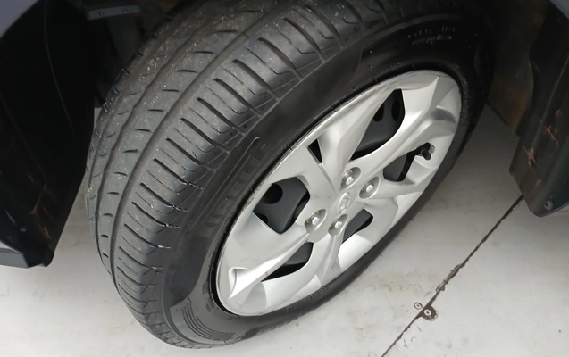 imagem-https://www.socarrao.com.br/sc-vehicle-images-prod/3934894/1789714967396-1_104718.jpg