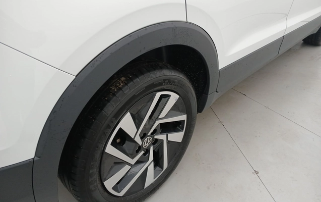 imagem-https://www.socarrao.com.br/sc-vehicle-images-prod/3934929/1789714990478-1_011348.jpg