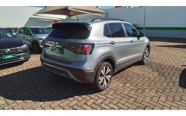 imagem-https://www.socarrao.com.br/sc-vehicle-images-prod/3935007/1789715037450-2_122149.jpg