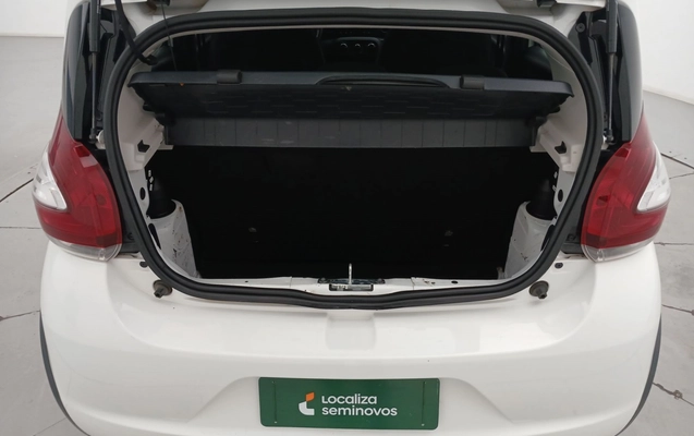 imagem-https://www.socarrao.com.br/sc-vehicle-images-prod/3935015/1789715040052-1_040811.jpg