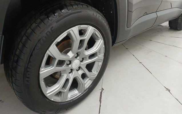 imagem-https://www.socarrao.com.br/sc-vehicle-images-prod/3935286/1789715264070-1_082711.jpg