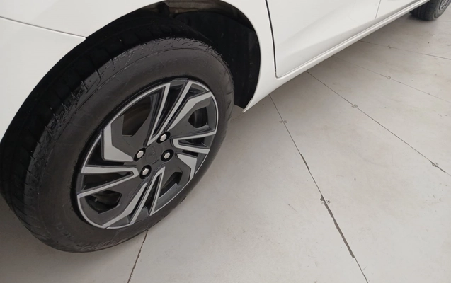 imagem-https://www.socarrao.com.br/sc-vehicle-images-prod/3935366/1789715336165-1_082731.jpg