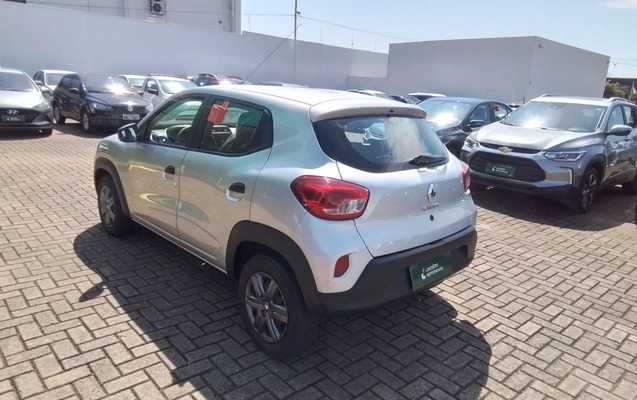 imagem-https://www.socarrao.com.br/sc-vehicle-images-prod/3935404/1789715382886-1_014933.jpg