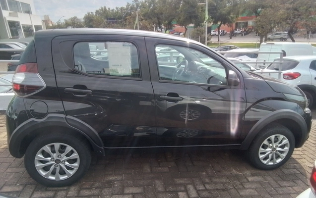 imagem-https://www.socarrao.com.br/sc-vehicle-images-prod/3935457/1789715485576-1_105643.jpg