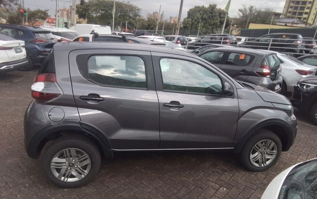 imagem-https://www.socarrao.com.br/sc-vehicle-images-prod/3935544/1789715602660-2_033235.jpg