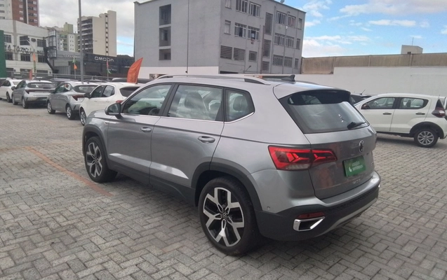 imagem-https://www.socarrao.com.br/sc-vehicle-images-prod/3935681/1789715808022-1_042803.jpg