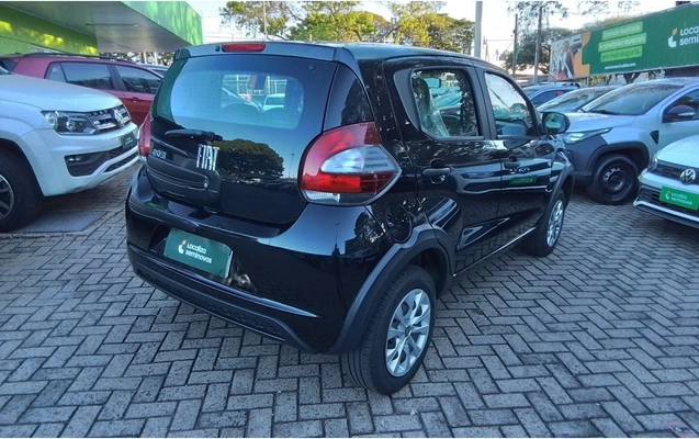 imagem-https://www.socarrao.com.br/sc-vehicle-images-prod/3935750/1789716433070-1_035122.jpg