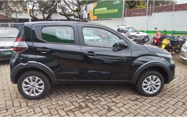 imagem-https://www.socarrao.com.br/sc-vehicle-images-prod/3935775/1789716452784-1_052503.jpg