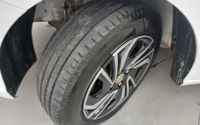 imagem-https://www.socarrao.com.br/sc-vehicle-images-prod/3935825/1789716495145-1_040816.jpg