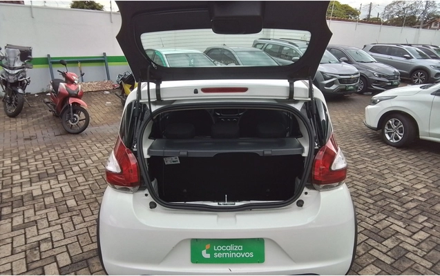imagem-https://www.socarrao.com.br/sc-vehicle-images-prod/3935837/1789716501825-1_040855.jpg