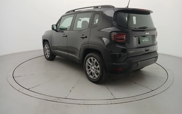 imagem-https://www.socarrao.com.br/sc-vehicle-images-prod/3935927/1789716547188-1_015143.jpg