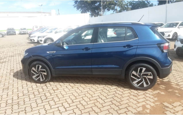 imagem-https://www.socarrao.com.br/sc-vehicle-images-prod/3935951/1789716567991-1_122134.jpg